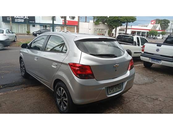 CHEVROLET ONIX 1.4 MPFI LTZ 8V FLEX 4P MANUAL CHEVROLET ONIX 1.4 MPFI LTZ 8V FLEX 4P MANUAL